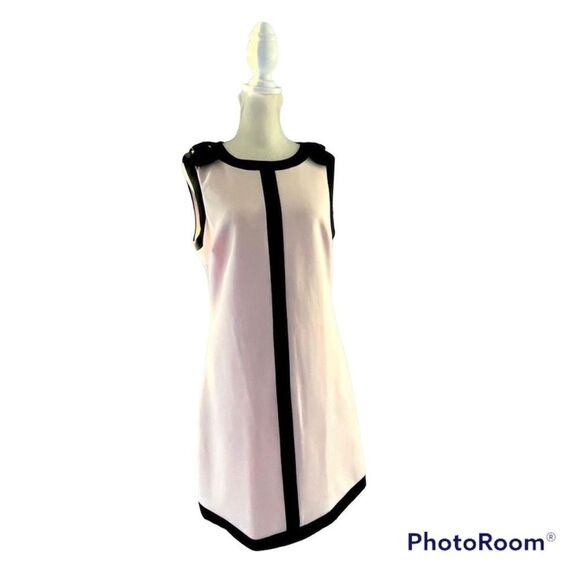 Betsy Johnson pale pink shift dress with black accent bows size 8 - Picture 1 of 12